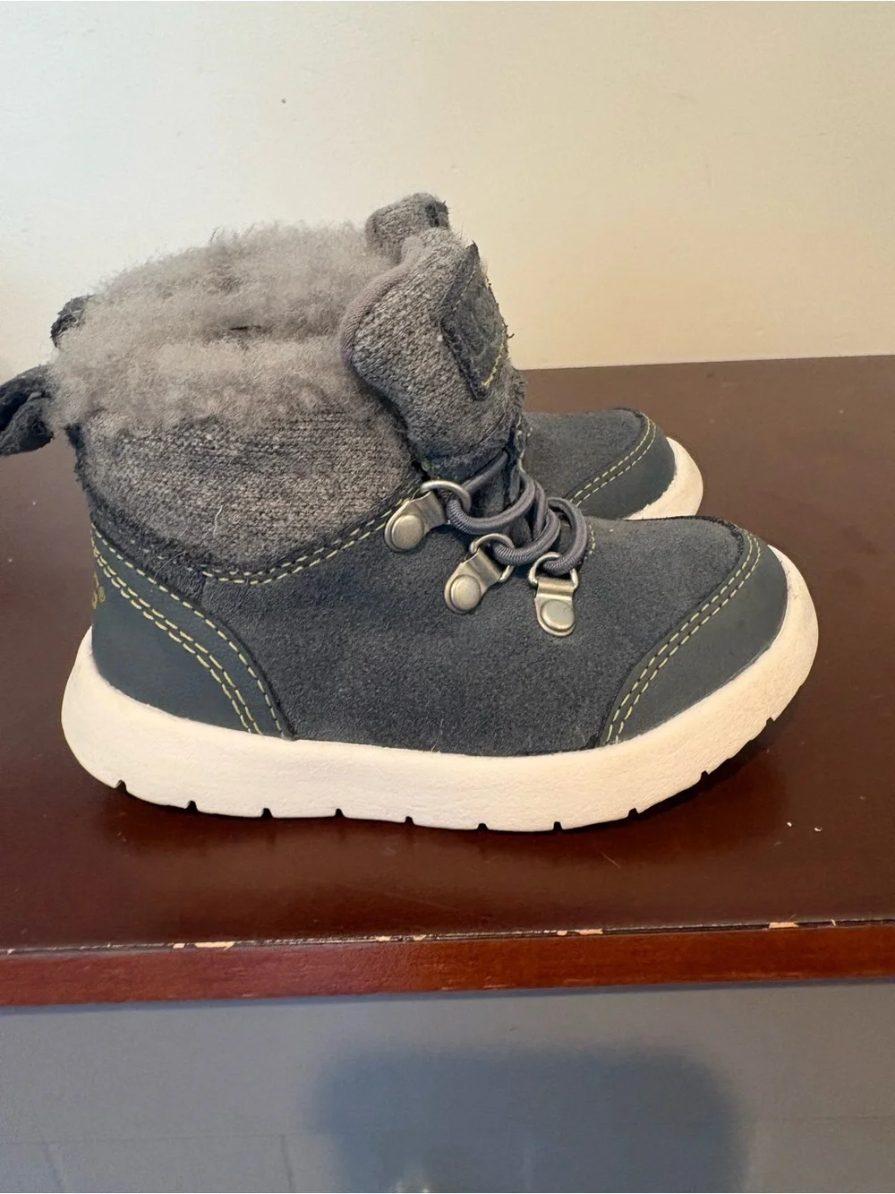 UGG kids winter